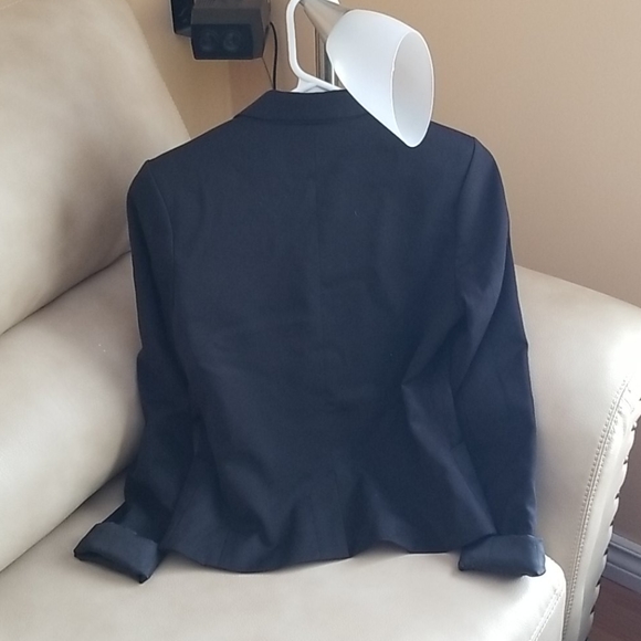 Cropped blazer - Picture 2 of 9